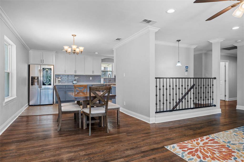 1408 S Corinth Street Road, Dallas, TX 75203