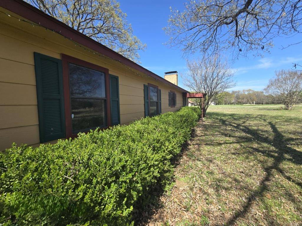 159 Rs County Road 3365, Emory, TX 75440