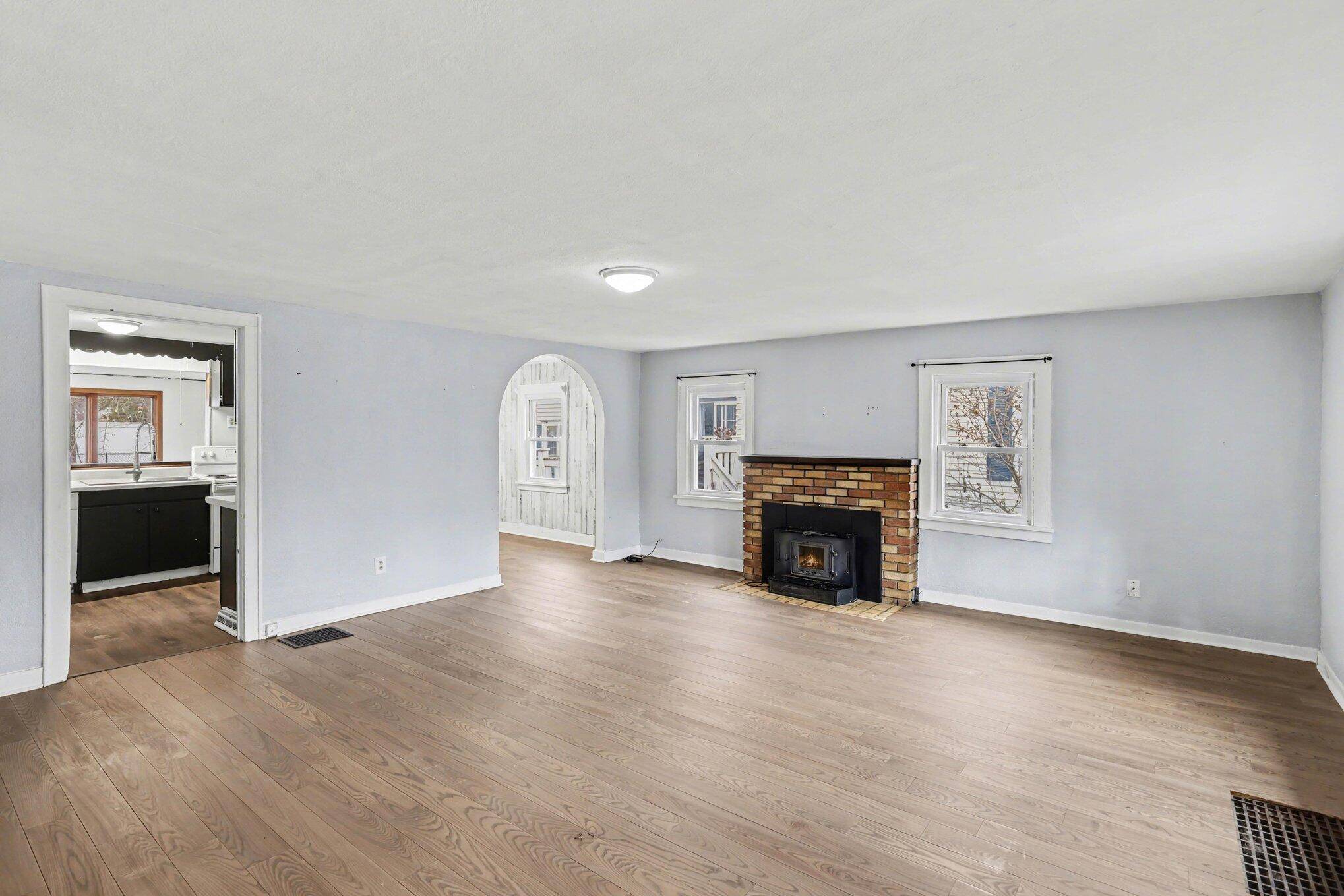 308 S Center ST, Stockbridgetownship_ingham, MI 49285