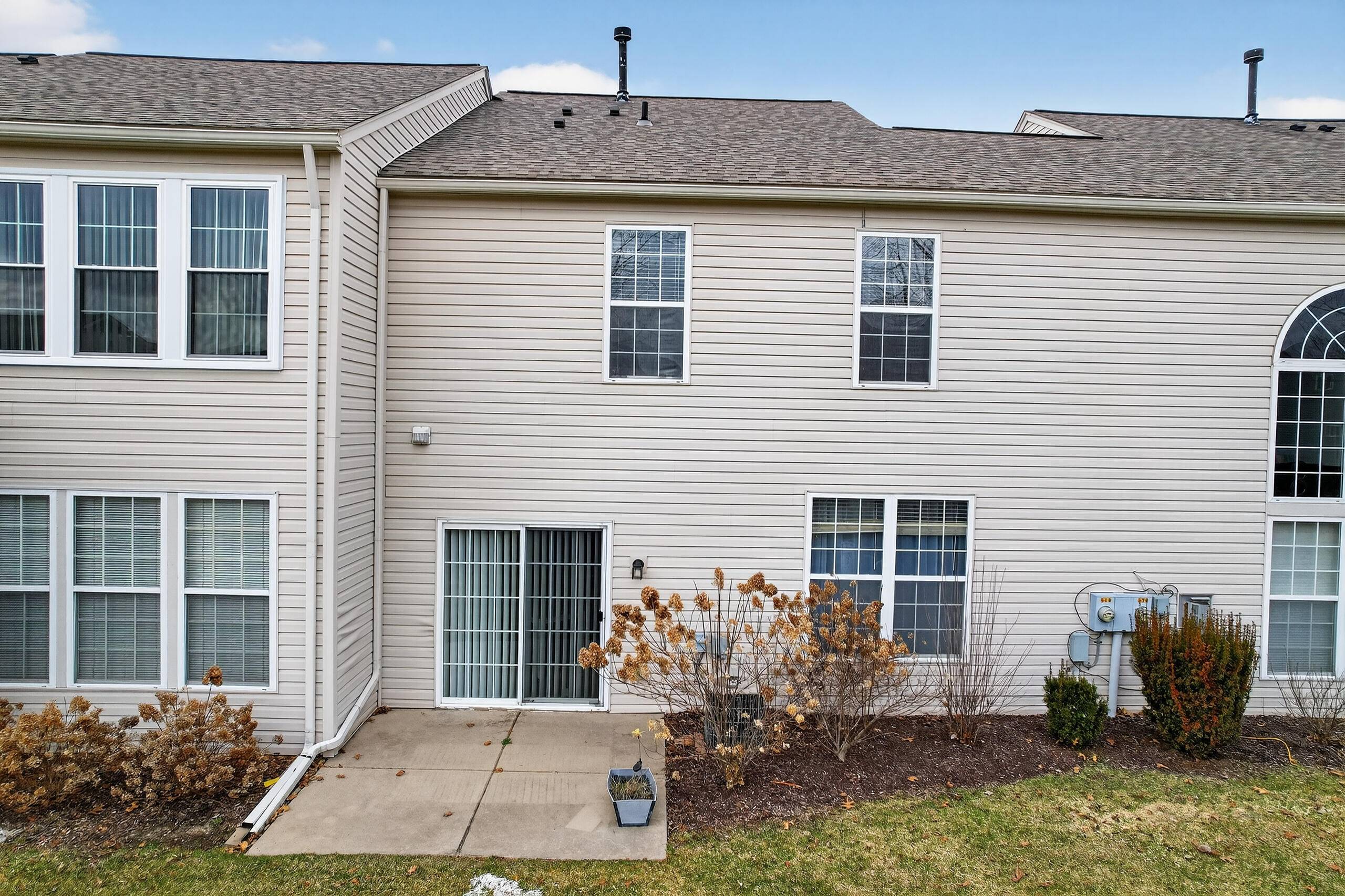 518 Dockside CIR, Holly Twp, MI 48442