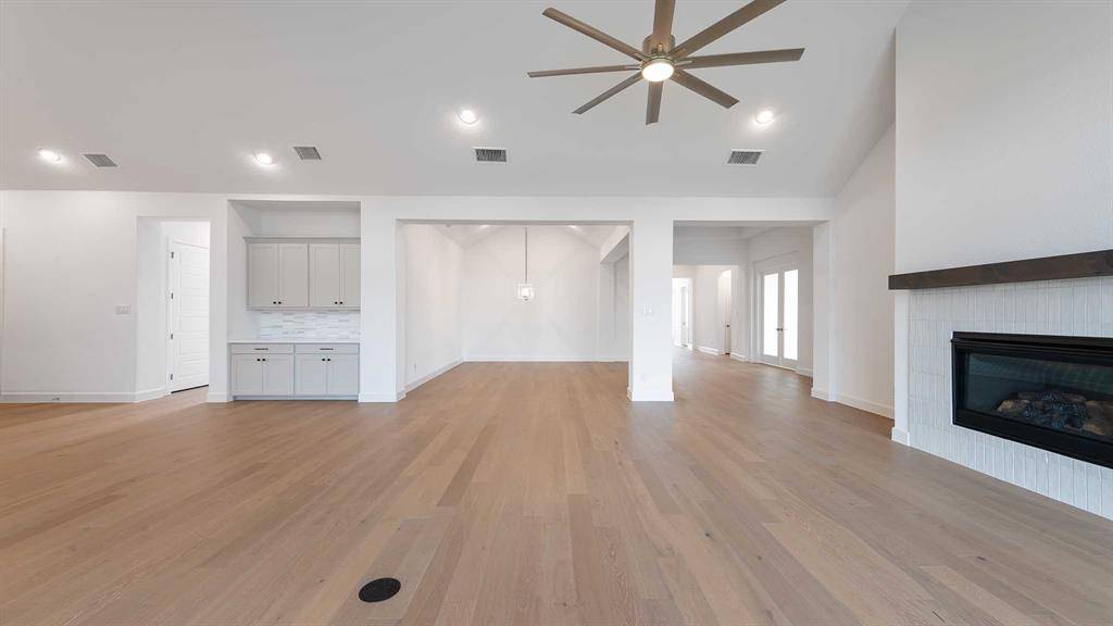 1219 Arbor Creek Drive, Lakewood Village, TX 75068
