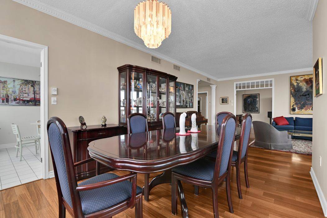 1480 Riverside DR #2702, Alta Vista And Area, ON K1G 5H2