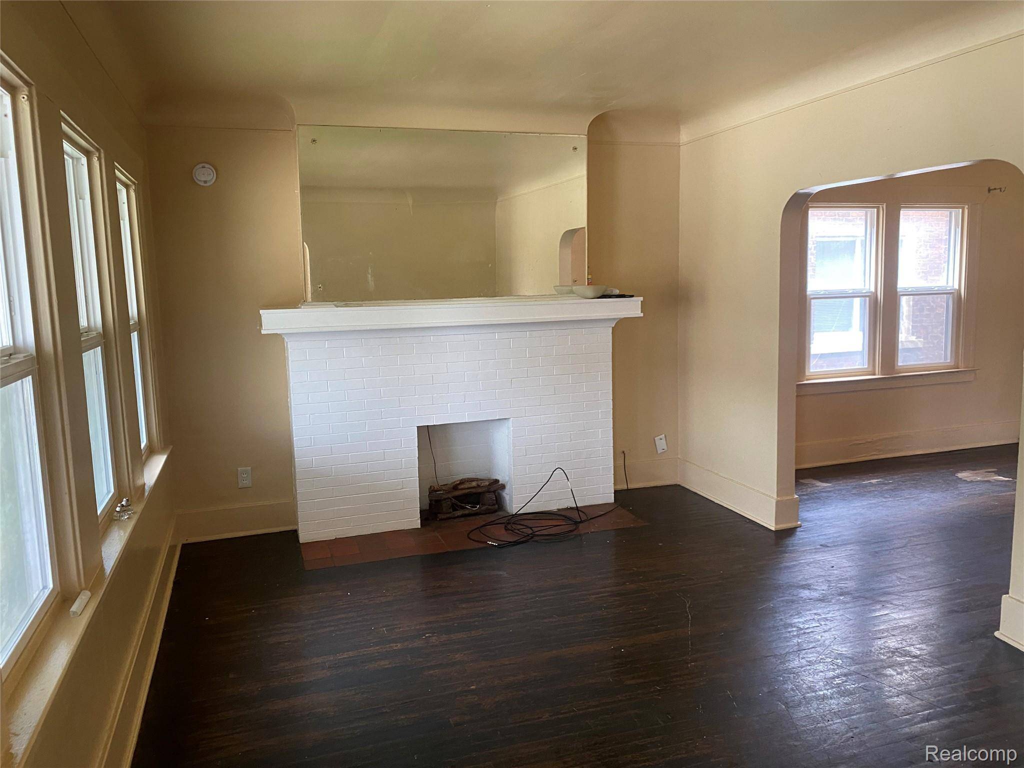 2950 Kendall ST, Detroit, MI 48238