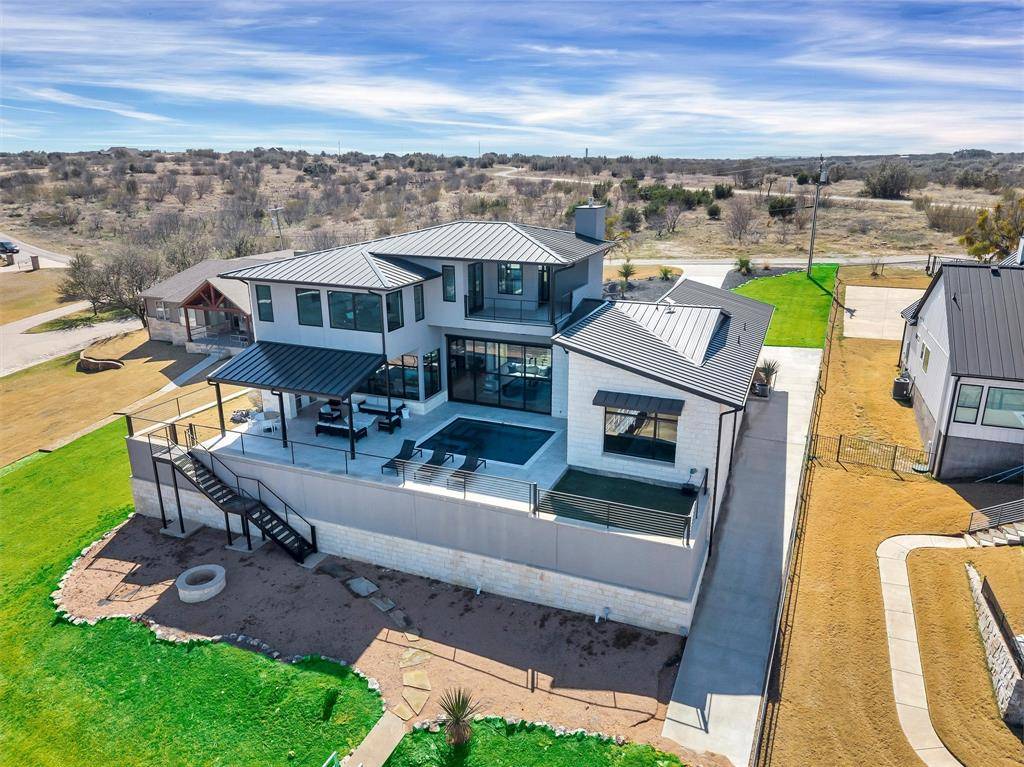 1009 Cardinal Cove, Graford, TX 76449