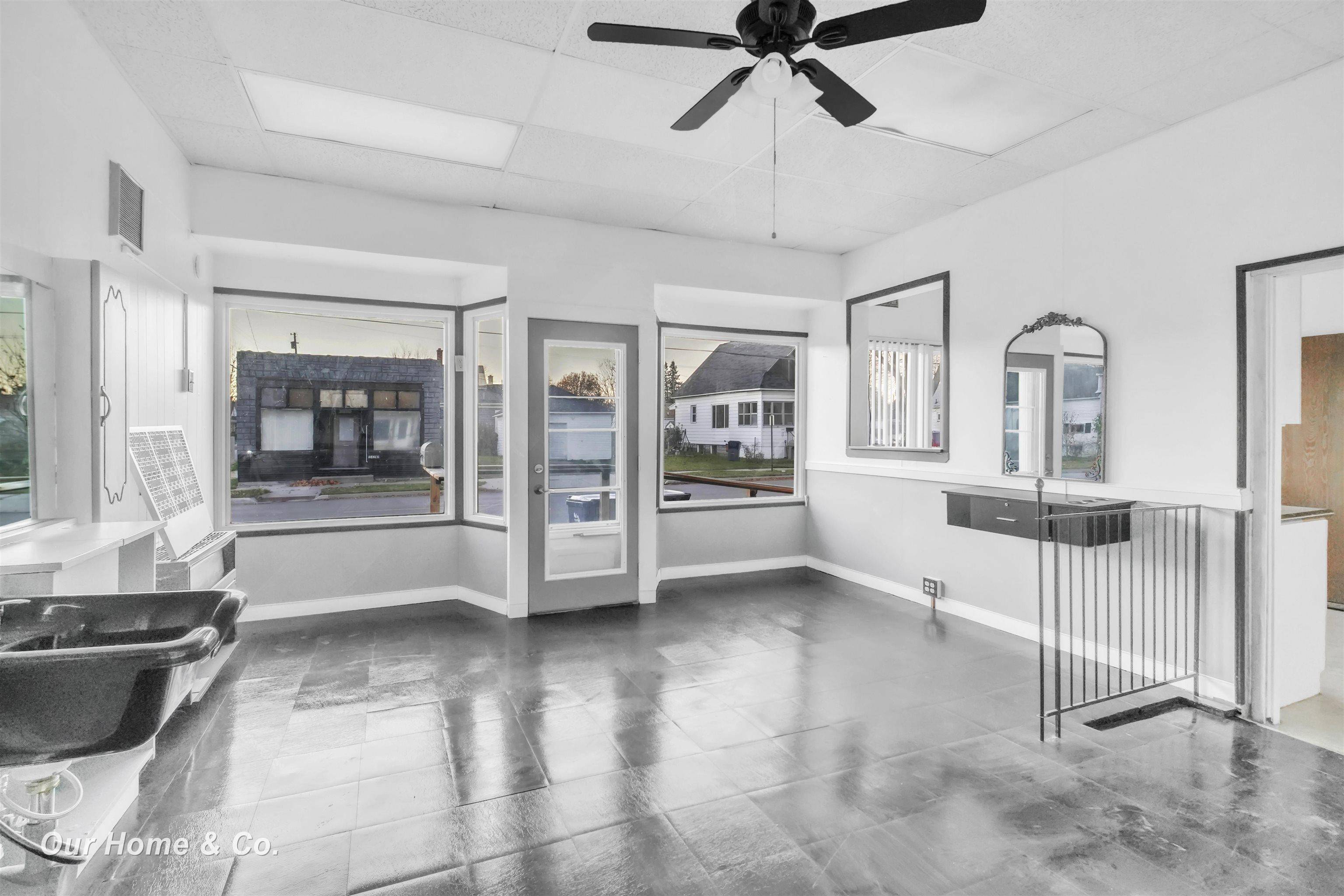 1241 Michigan AVE, Bay City, MI 48708