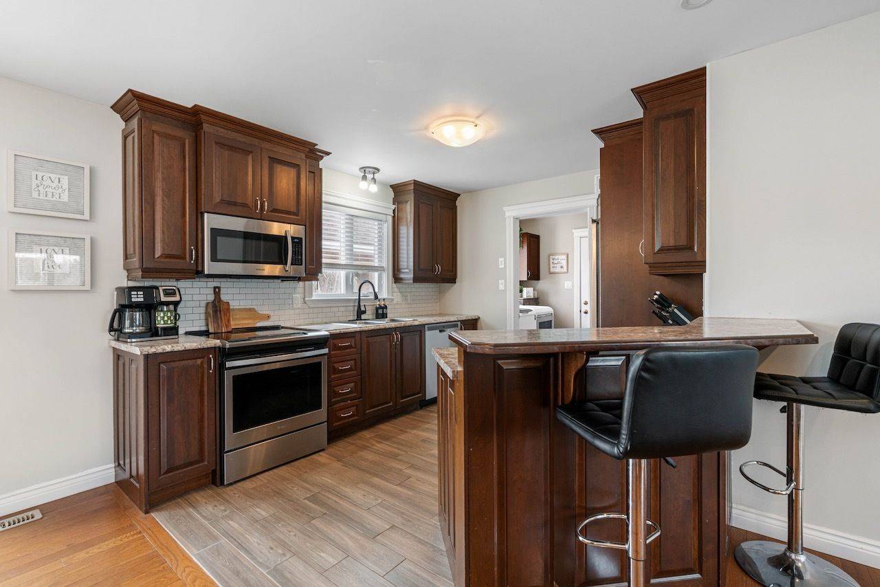 17 Albert ST, Edwardsburgh/cardinal, ON K0E 1T1