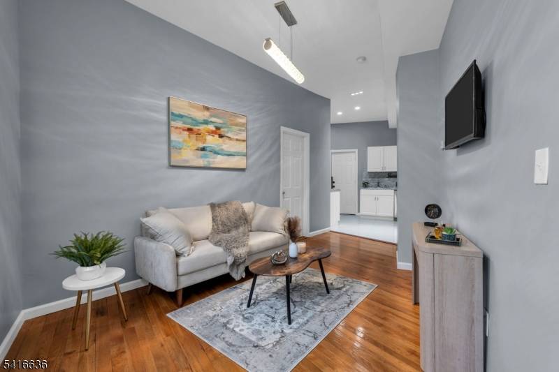 705 S 15Th St, Newark City, NJ 07103