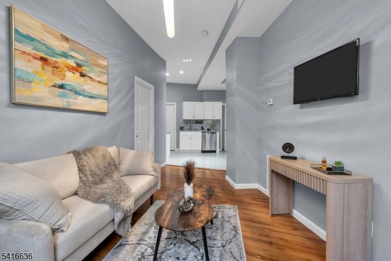 705 S 15Th St, Newark City, NJ 07103