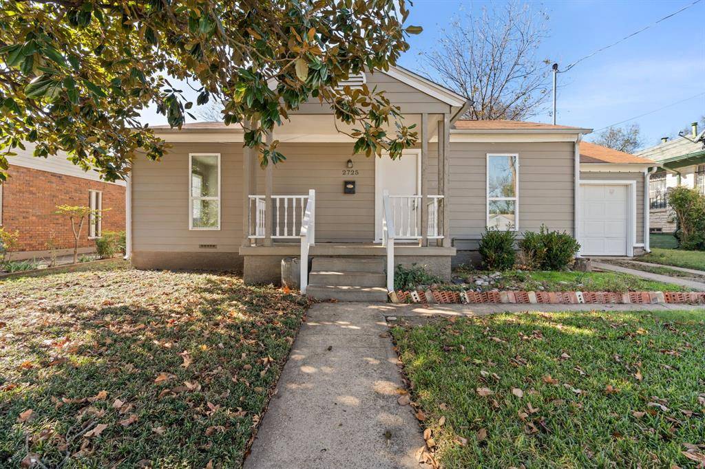 2725 Bowling Green Avenue, Dallas, TX 75216