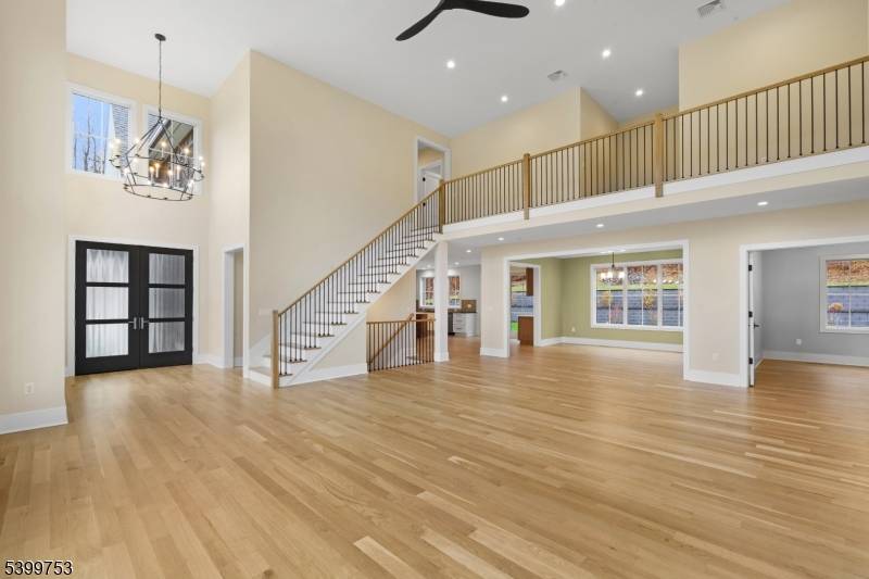 10 Twin Brooks Ct, Warren Twp., NJ 07059