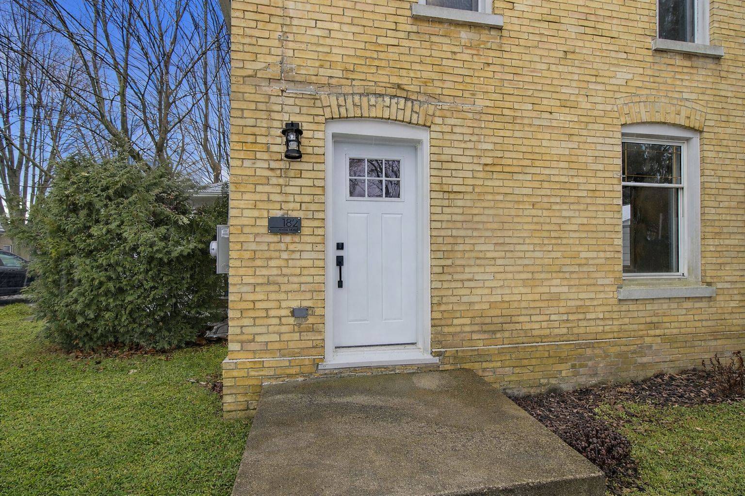 182 Maple ST, West Elgin, ON N0L 2P0