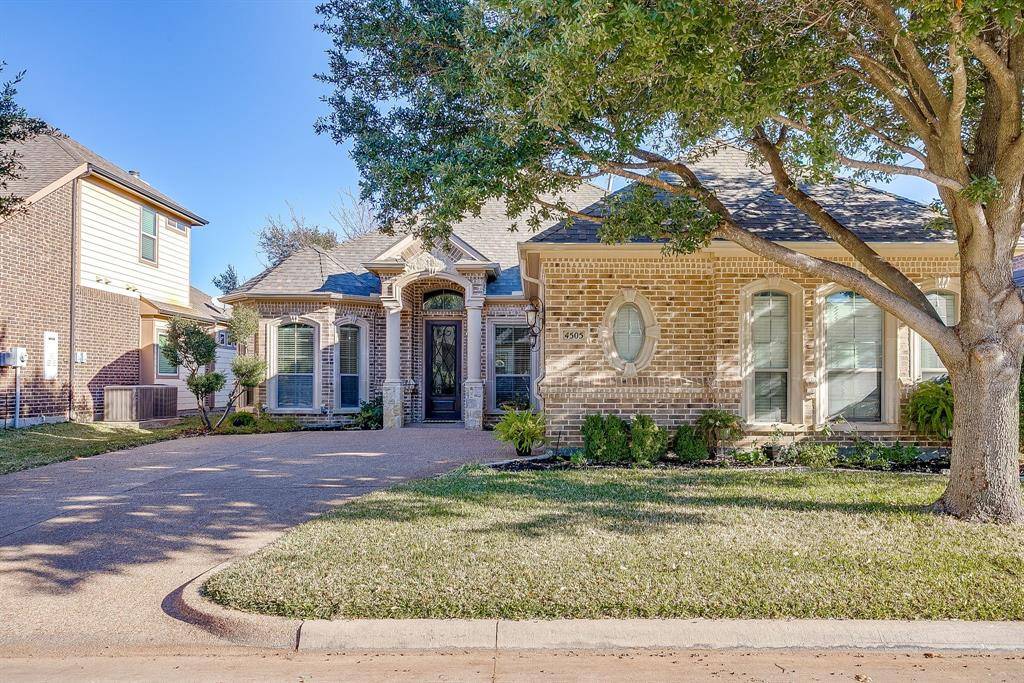 4505 Chaumont Trail, Arlington, TX 76013