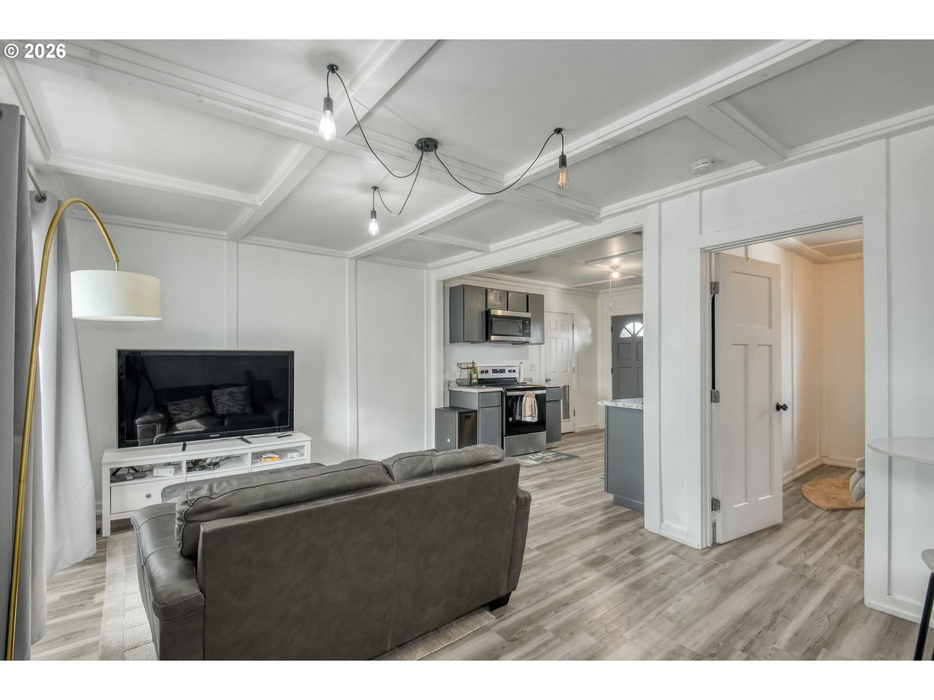 581 HIGHLAND AVE, Salem, OR 97301