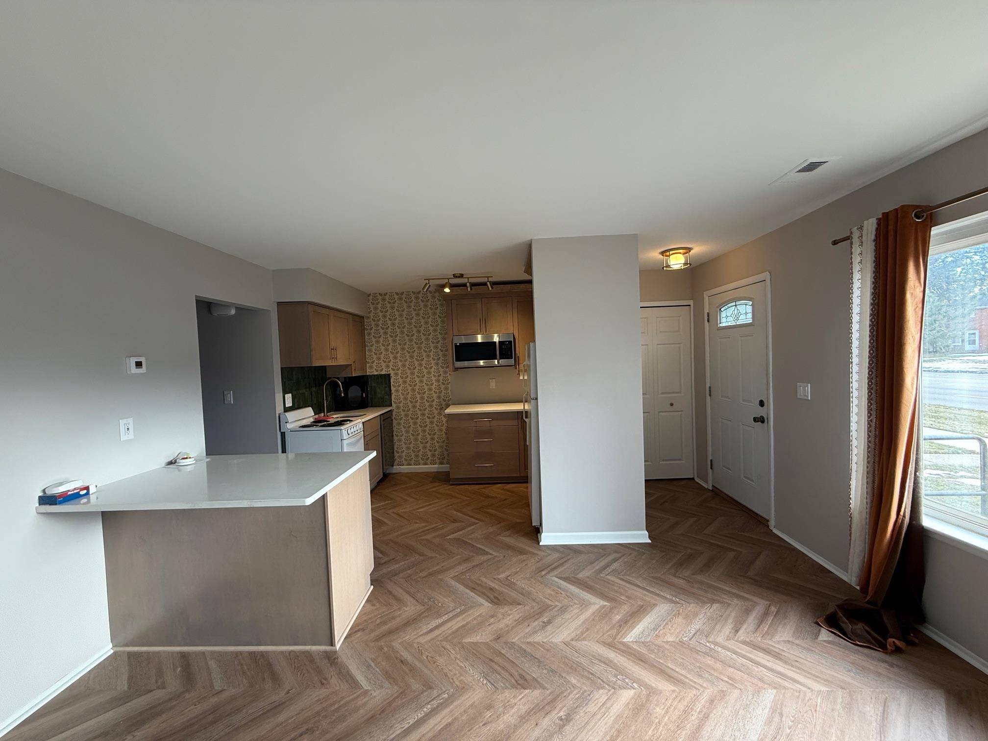 20355 15 Mile RD, Clinton Twp, MI 48035