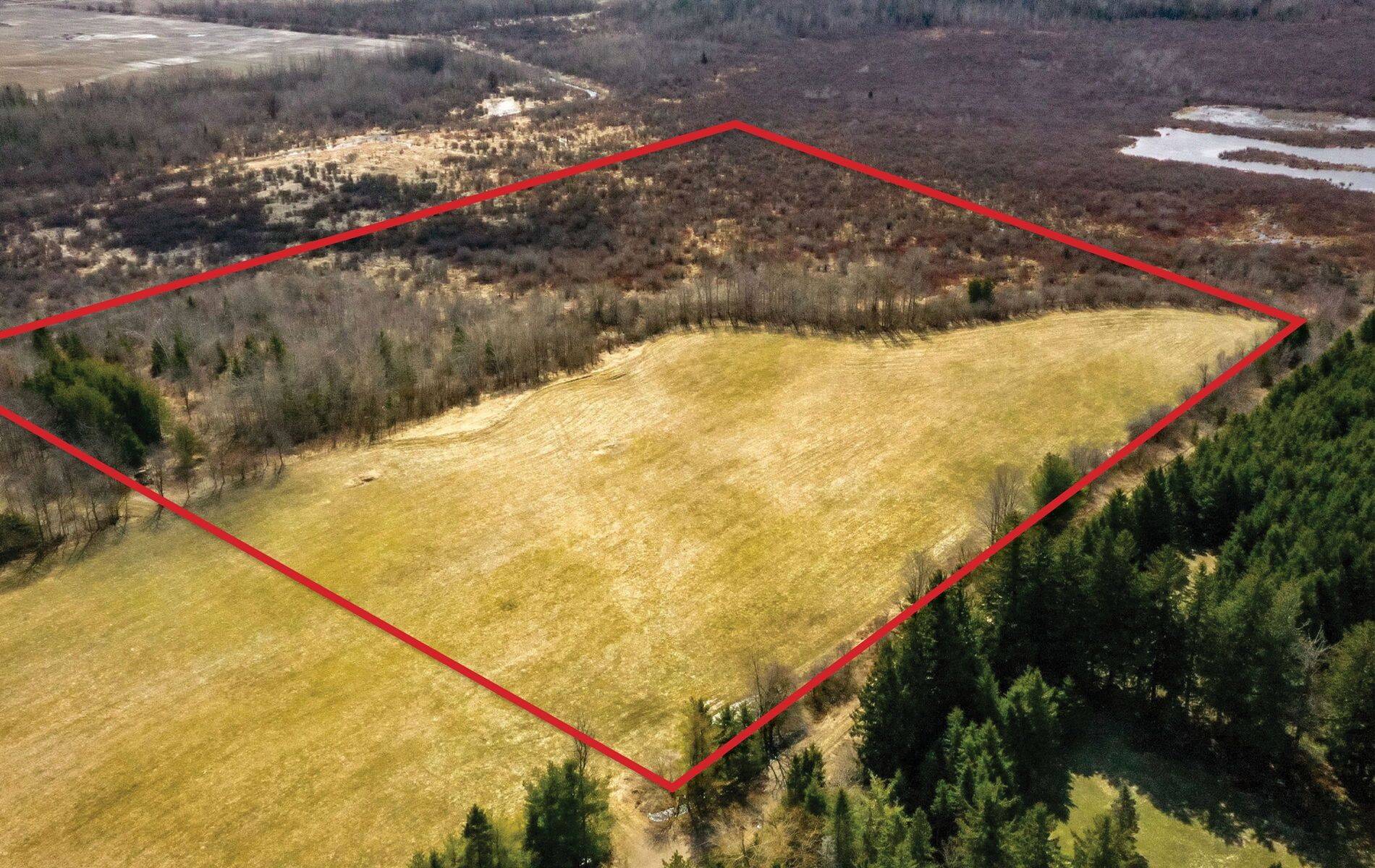 PtLt 20 Con 8 (9th Line) N/A, Amaranth, ON L9W 0H4