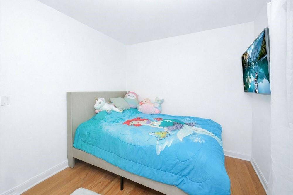 327 Bedford AVE, Staten  Island, NY 10306