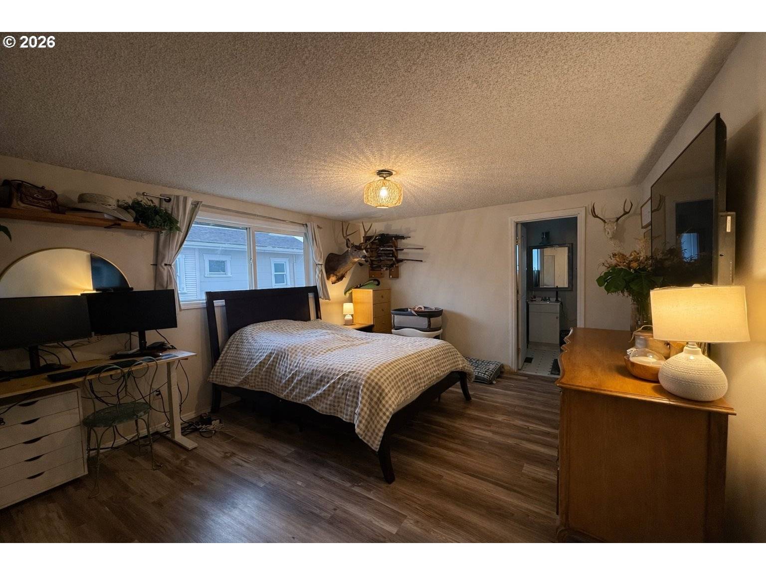 202 S TRADE ST, Amity, OR 97101