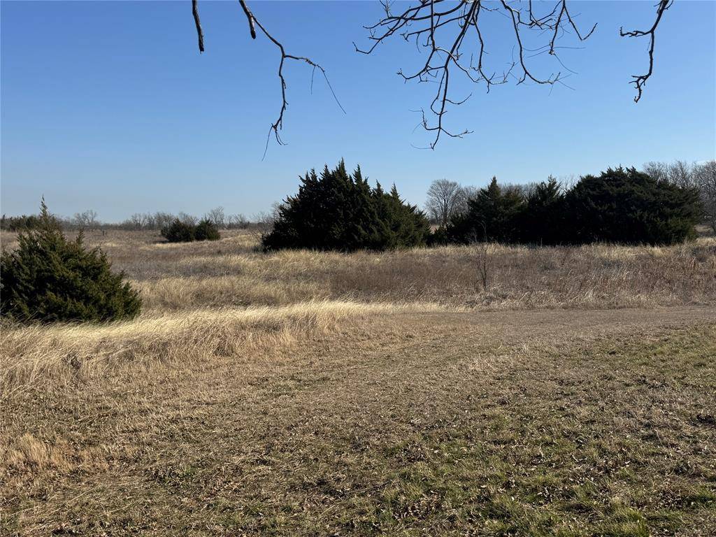 3135 FM 85 Highway, Ennis, TX 75119