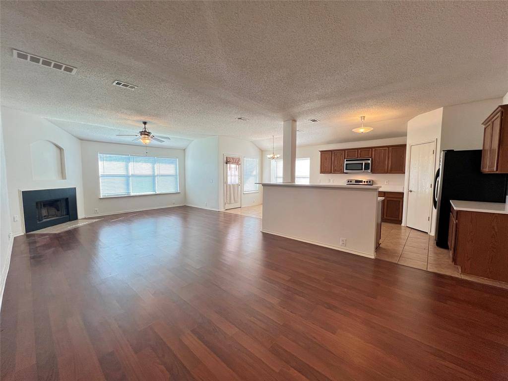 4701 Napa Valley Drive, Denton, TX 76226