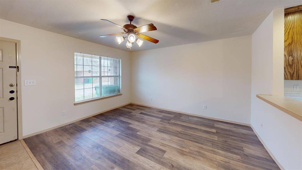 2331 N Elm Street #2, Denton, TX 76201