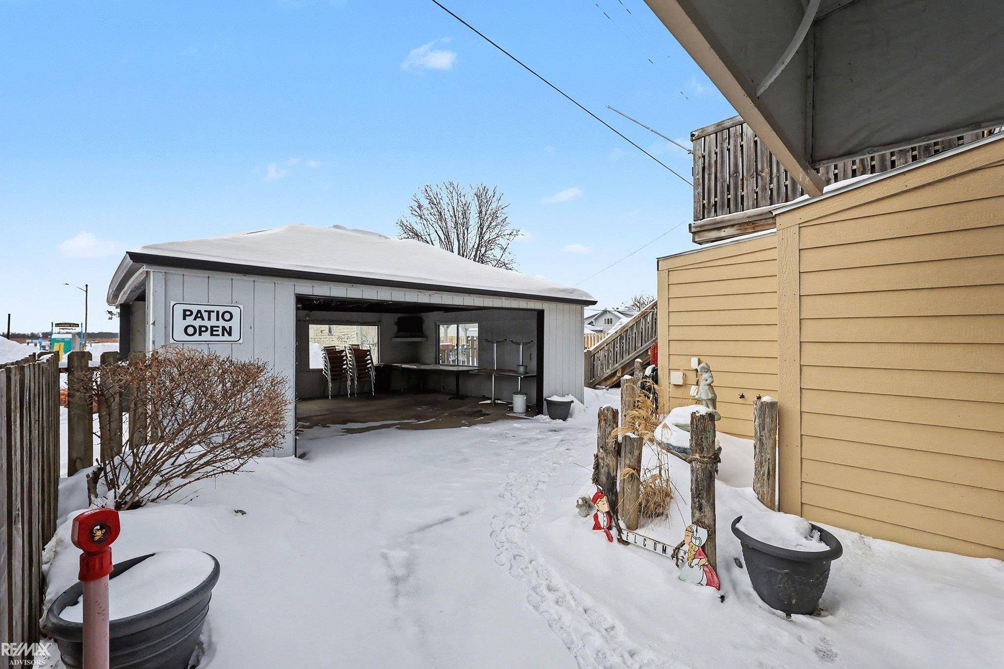 9724 Pearl Beach BLVD, Clay Twp, MI 48001