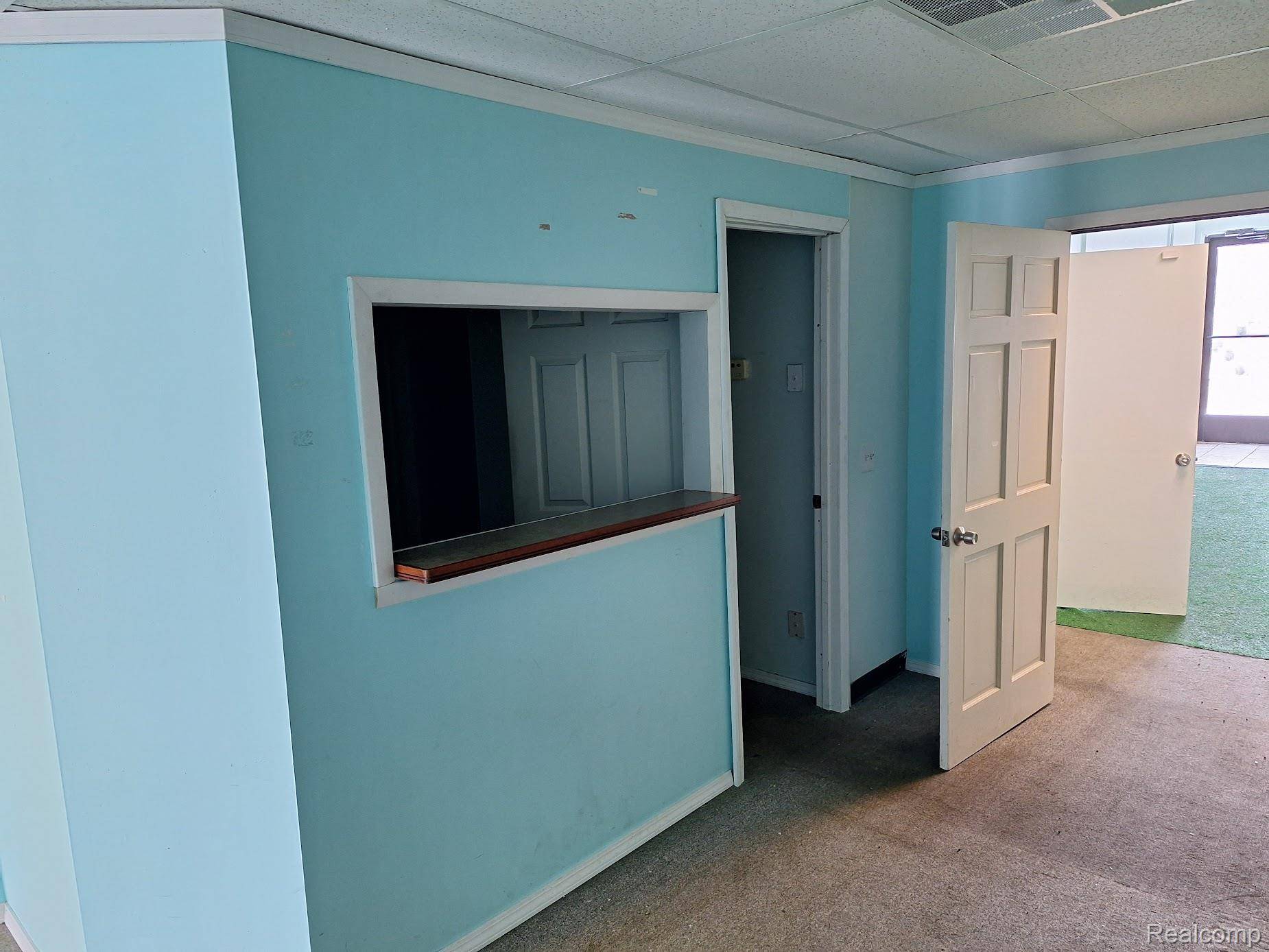 4512 Dixie HWY, Waterford Charter Township, MI 48329