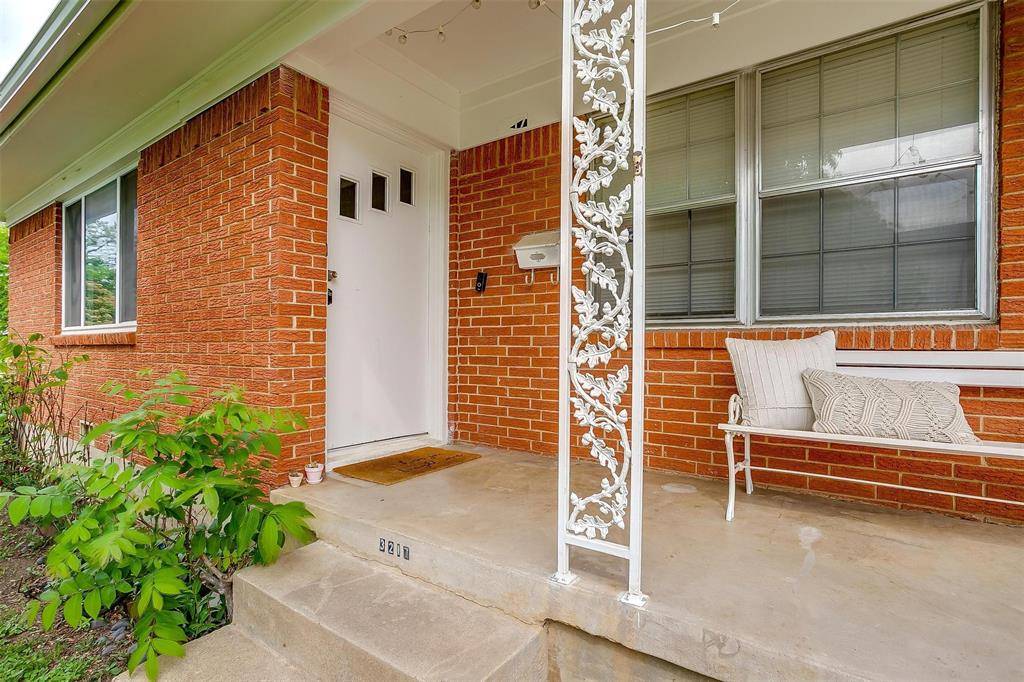 3217 Lubbock Avenue, Fort Worth, TX 76109