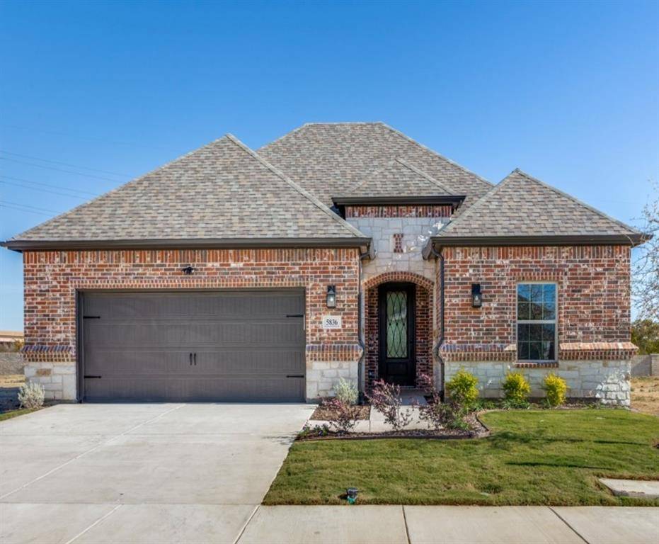 5836 Fresco Drive, Fort Worth, TX 76123