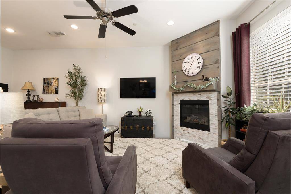 4822 Empire Way, Irving, TX 75038