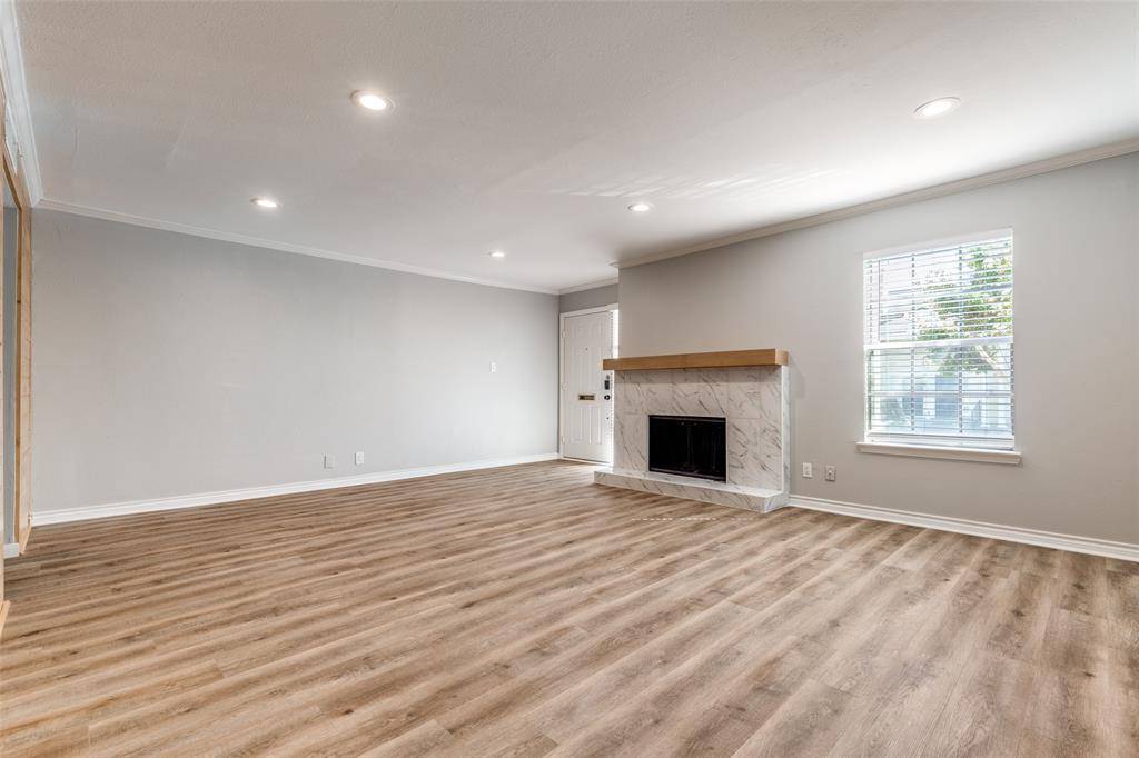 15909 Archwood Lane #1026, Dallas, TX 75248