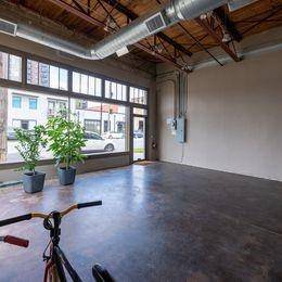 3100 Commerce Street, Dallas, TX 75226