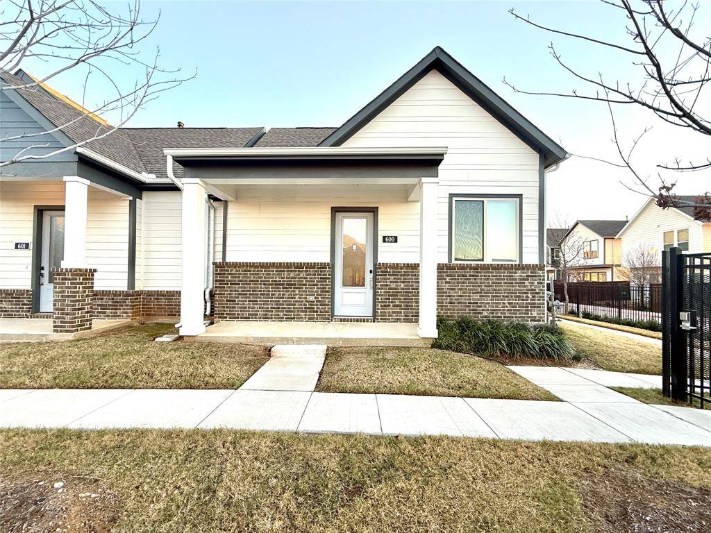 2501 Ascension Boulevard #600, Arlington, TX 76006