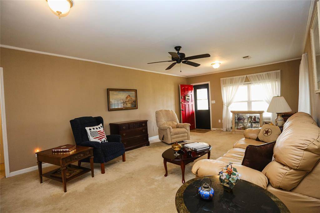 12301 HWY 36, Comanche, TX 76442