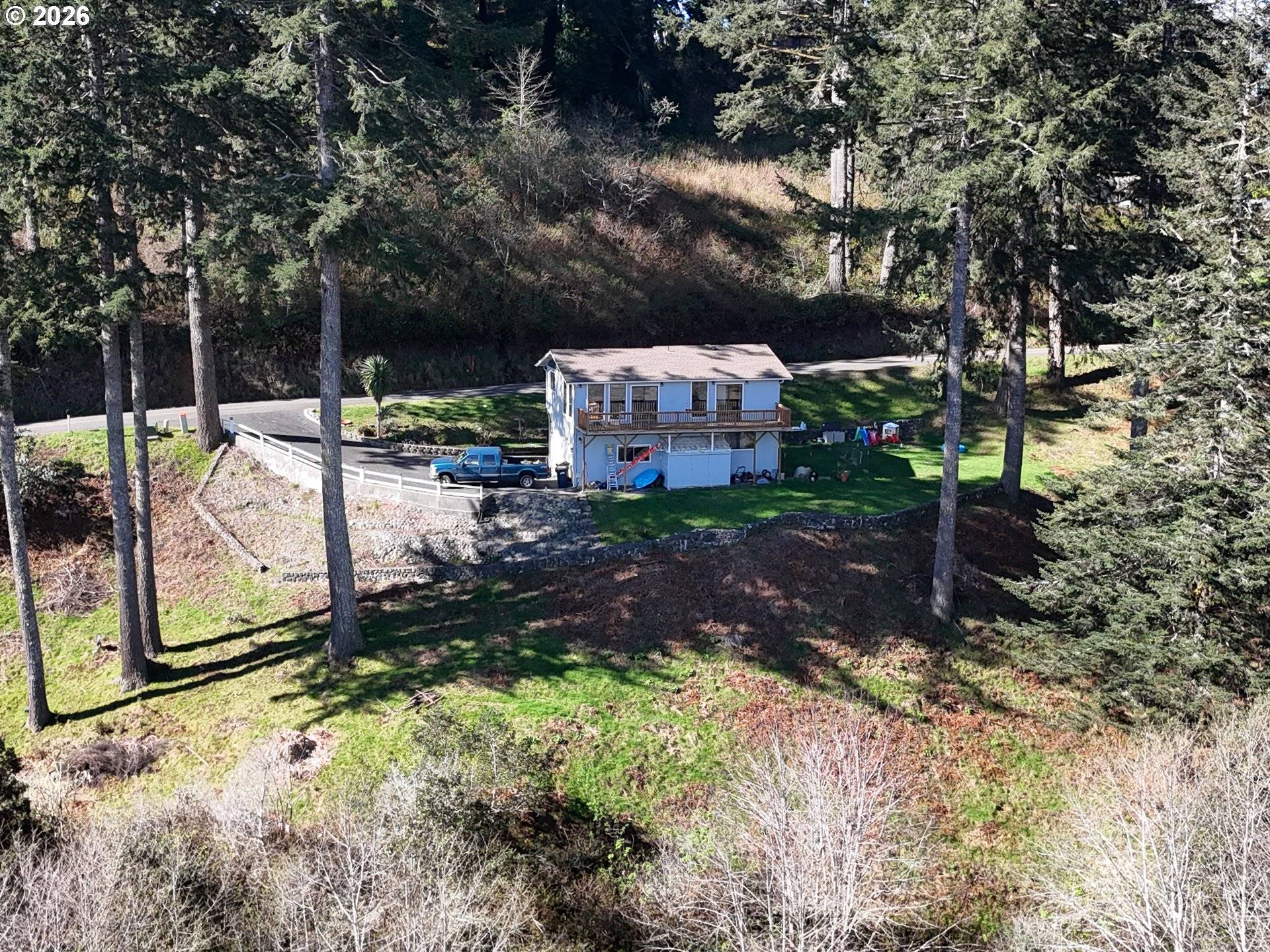 17031 EASTWOOD LN, Brookings, OR 97415