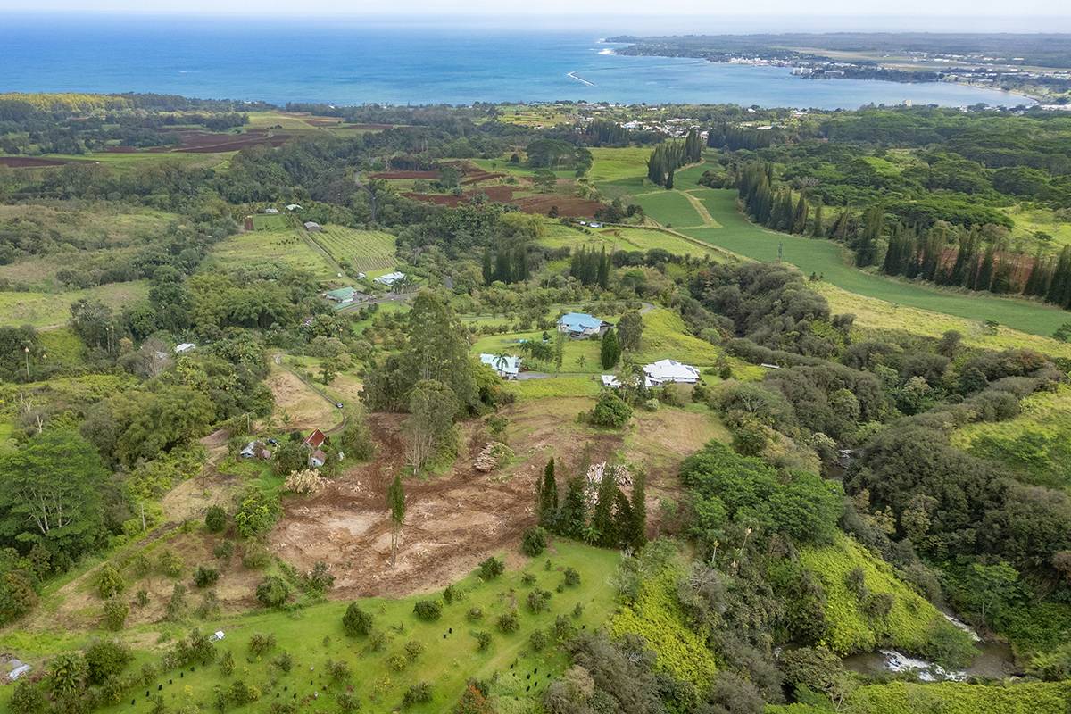 1951 KAIWIKI RD, Hilo, HI 96720