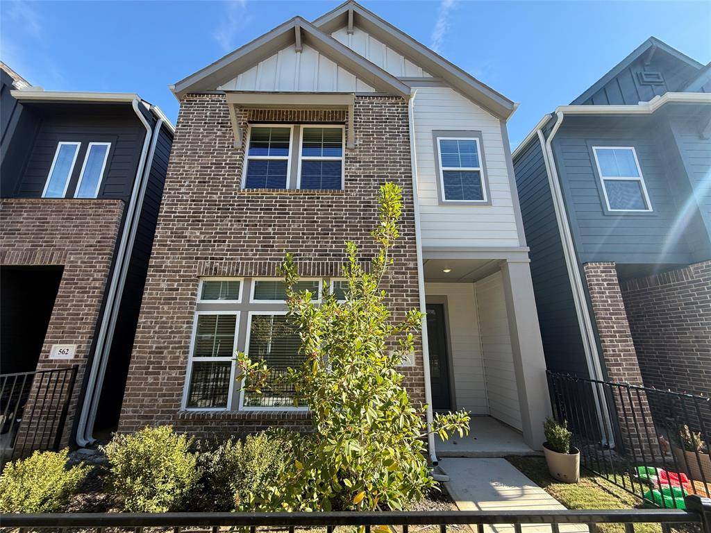 564 Mission Trail #B4, Arlington, TX 76010