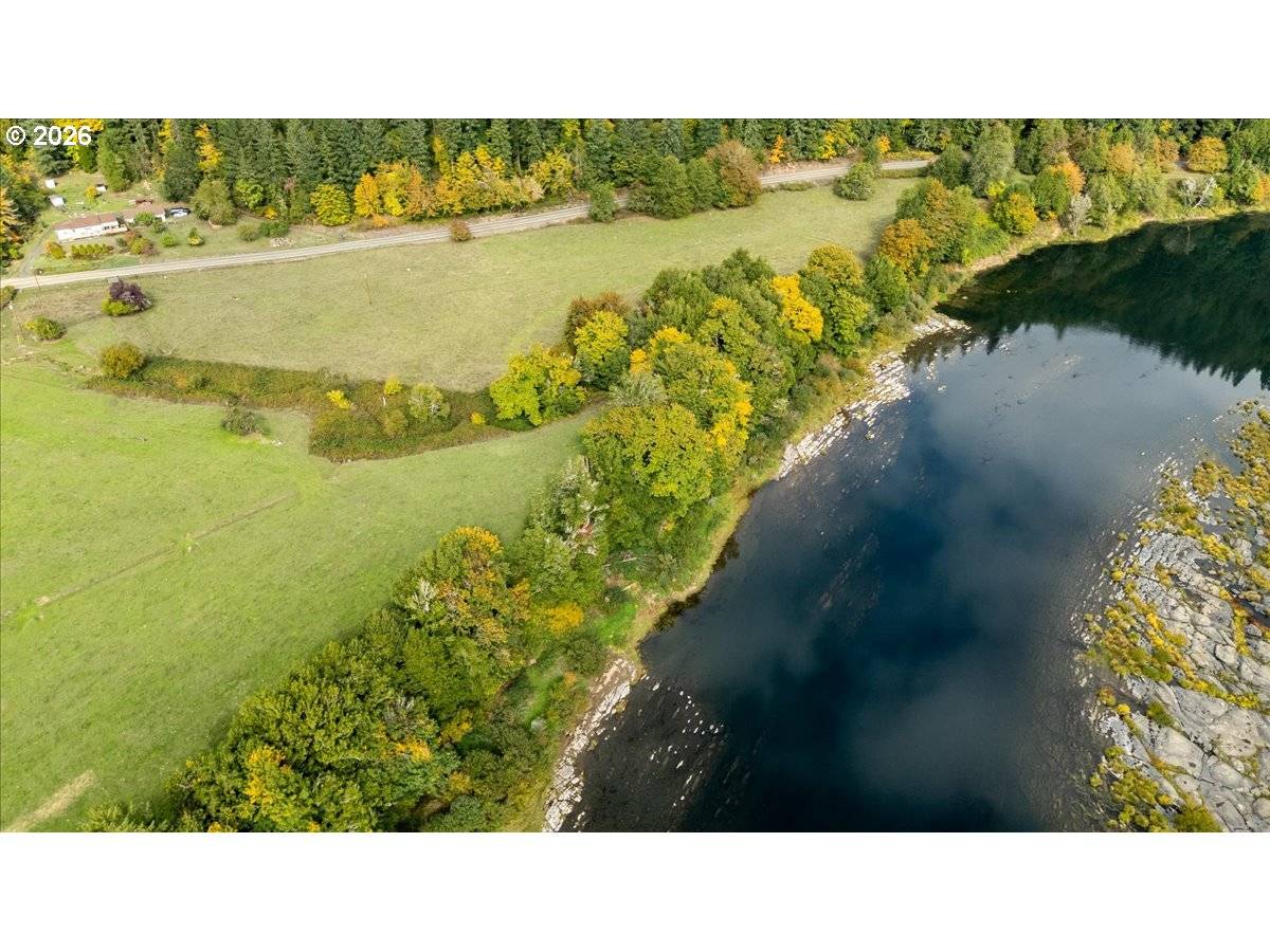 2277 COUGAR CREEK RD, Oakland, OR 97462