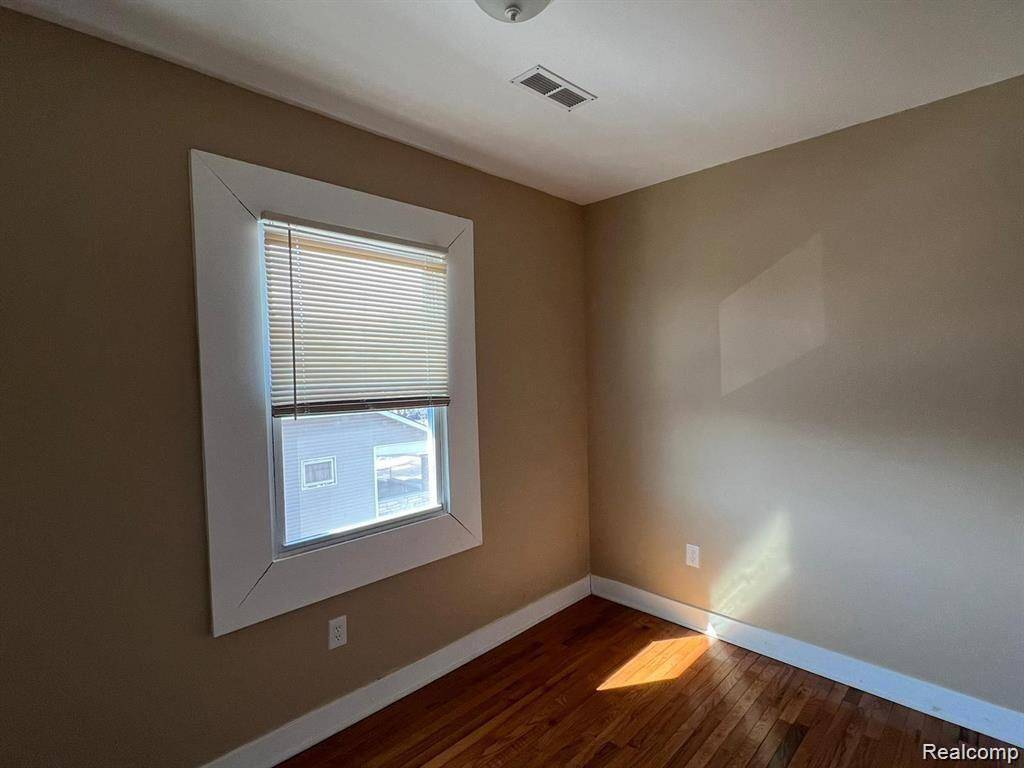 6349 BARLUM ST, Detroit, MI 48210