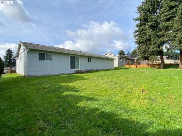 710 NE 5TH ST, Willamina, OR 97396
