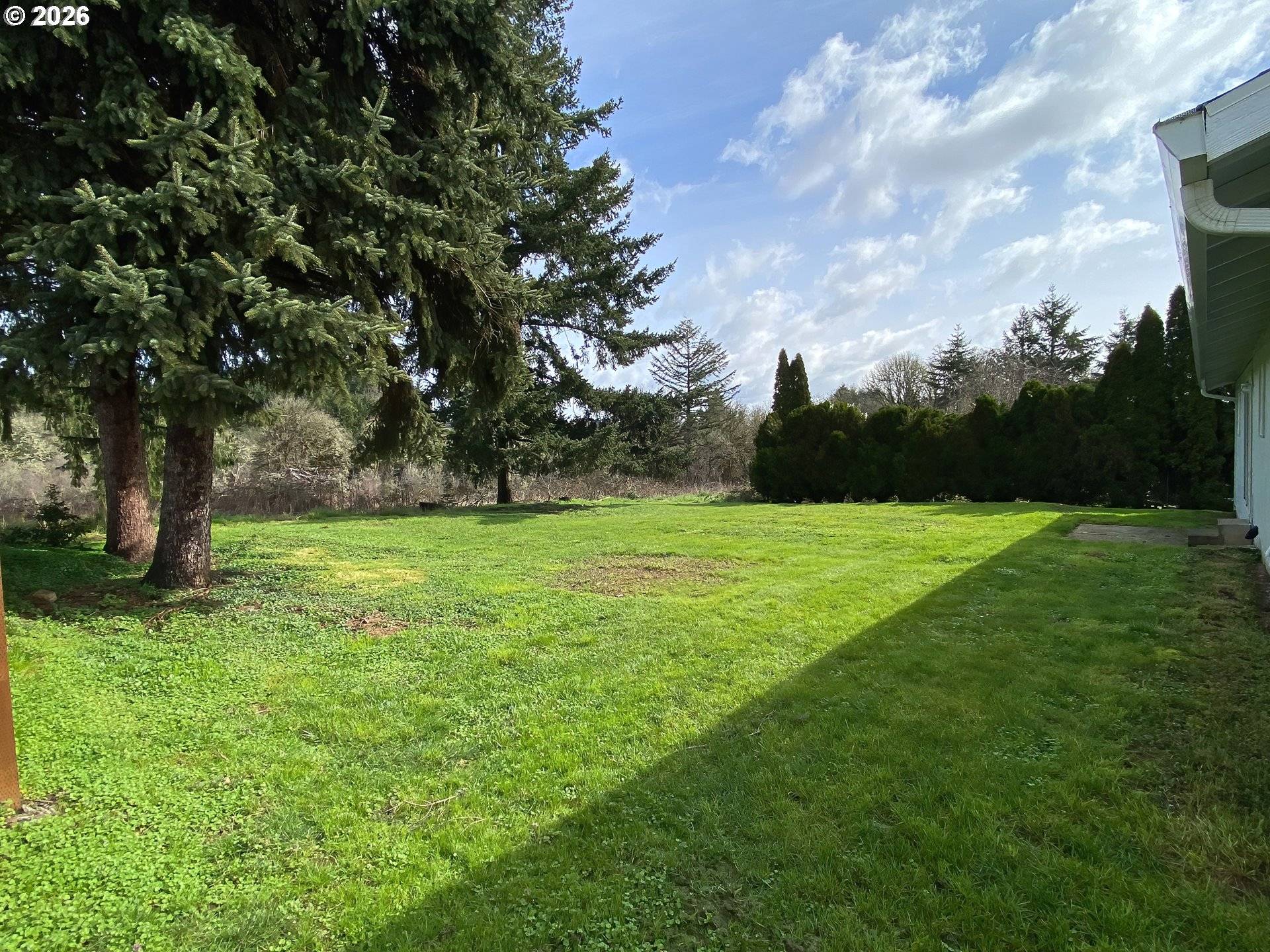 710 NE 5TH ST, Willamina, OR 97396