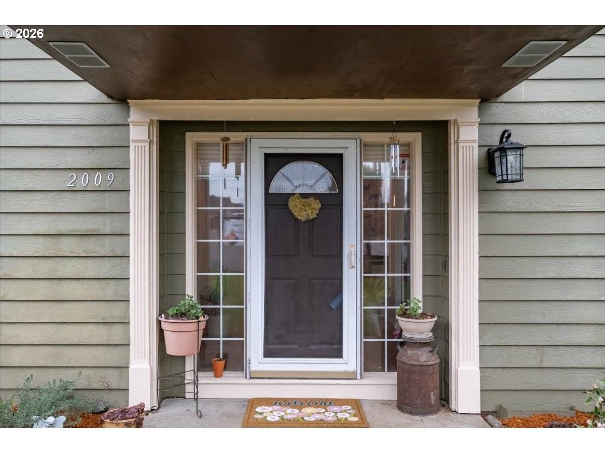 2009 FLAG STONE CT, Keizer, OR 97303