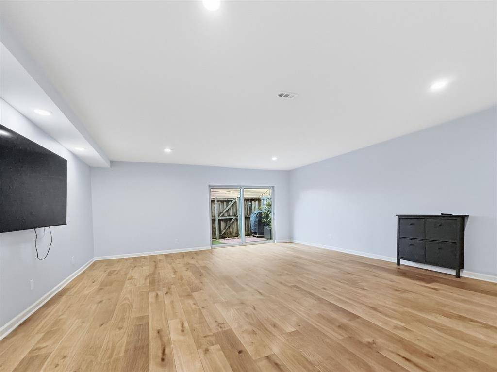 6009 E University Boulevard #131, Dallas, TX 75206