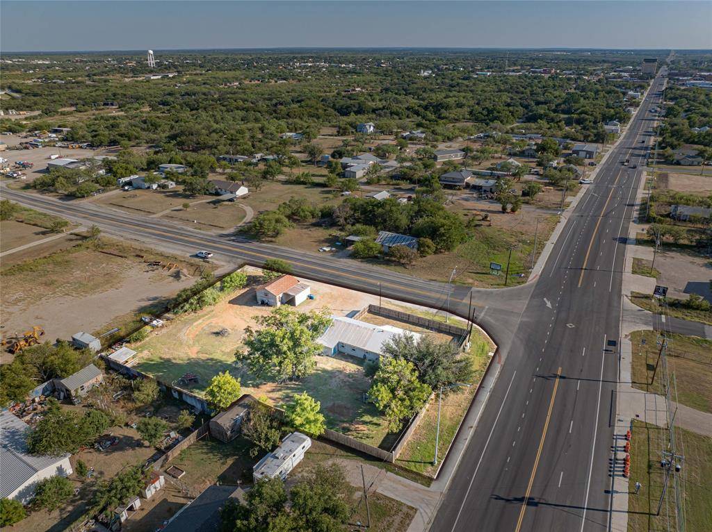 844 N US Highway 183, Breckenridge, TX 76424