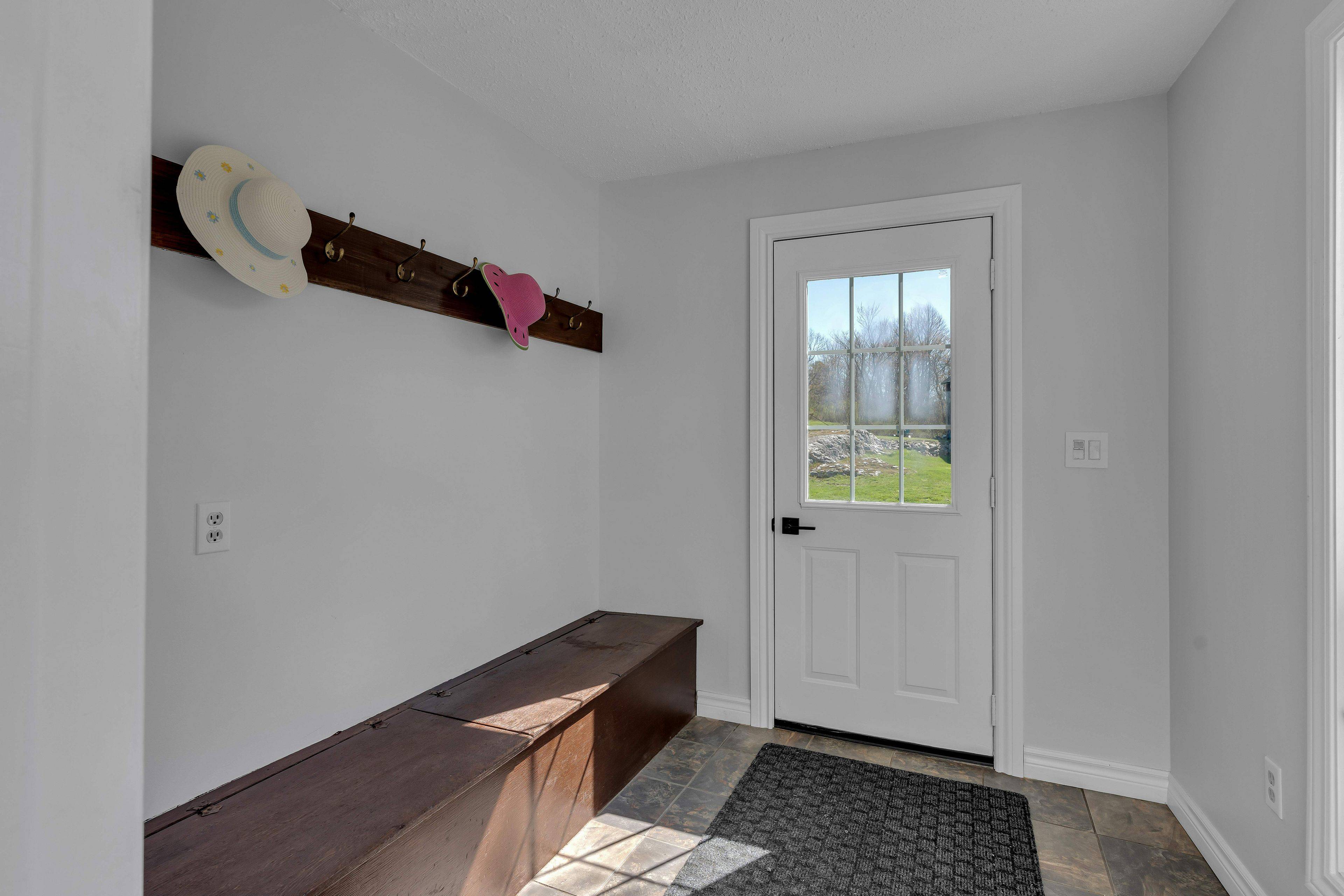 5002 Highway 2 N/A, Front Of Leeds & Seeleys Bay, ON K7G 2V6