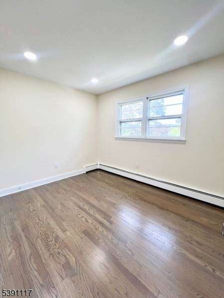 55 Lincoln Circle, Flemington Boro, NJ 08822