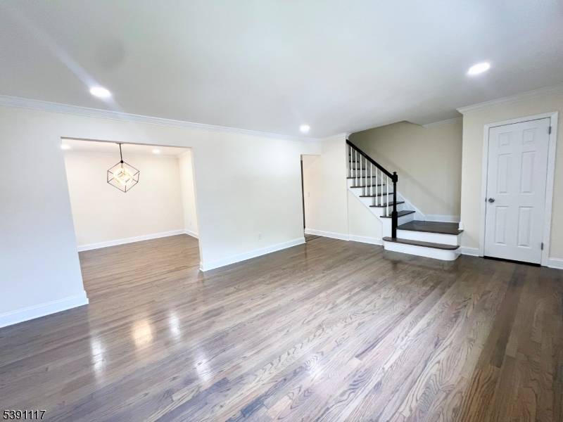 55 Lincoln Circle, Flemington Boro, NJ 08822
