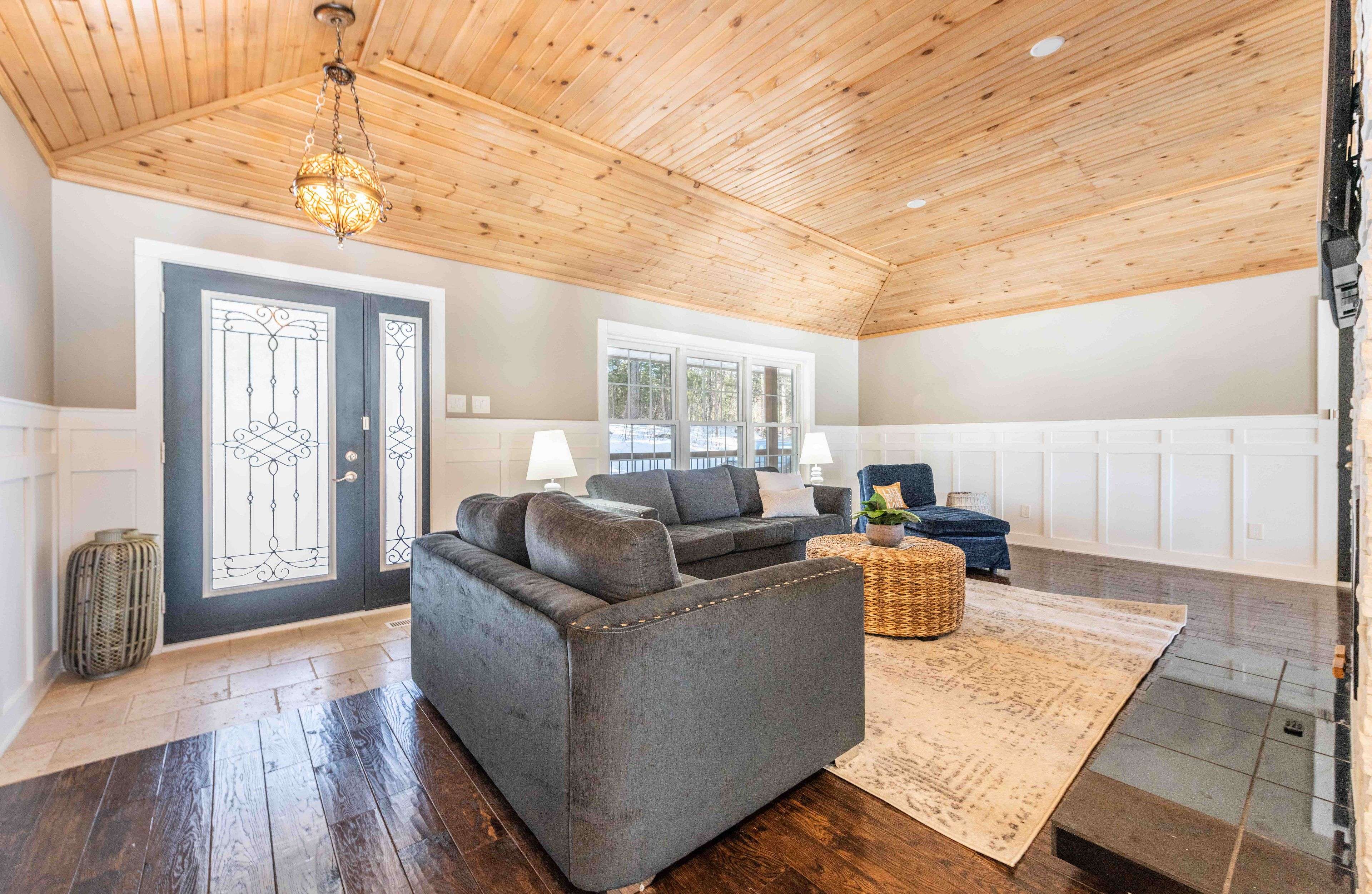 1420 Limberlost RD, Lake Of Bays, ON P1H 2J6