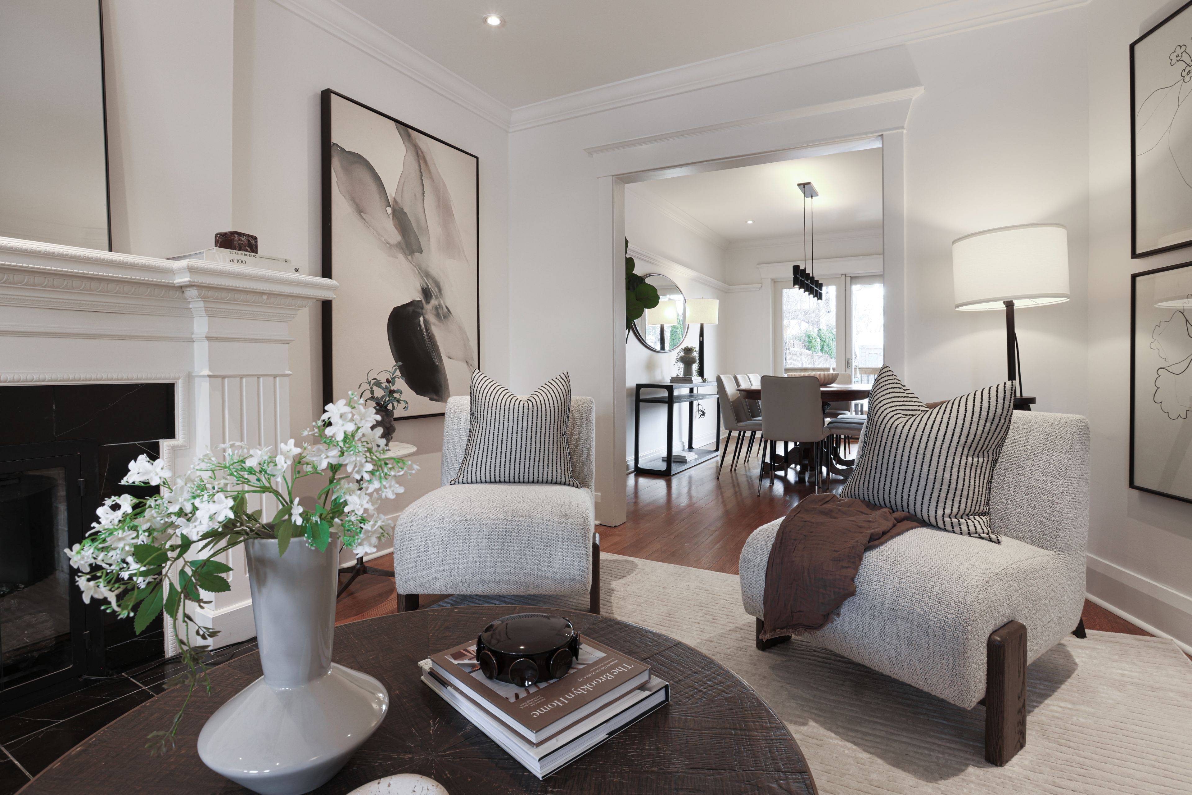 103 Manor RD E, Toronto C10, ON M4S 1R3