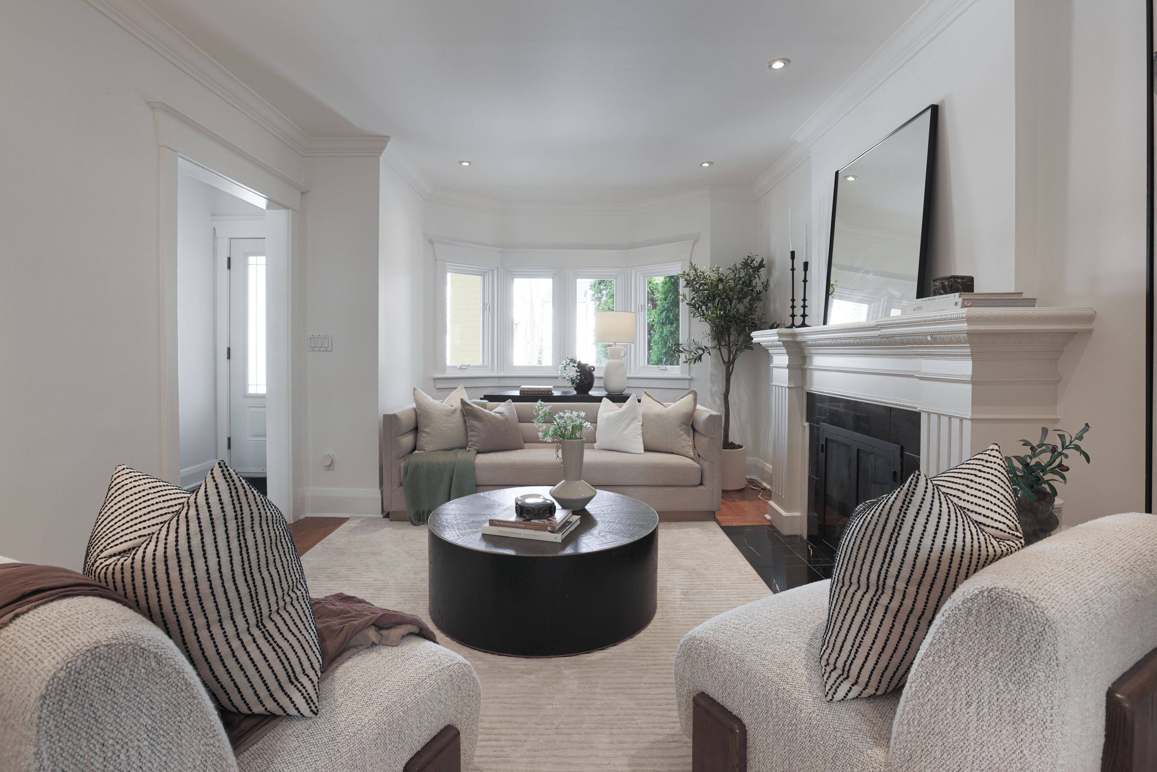 103 Manor RD E, Toronto C10, ON M4S 1R3