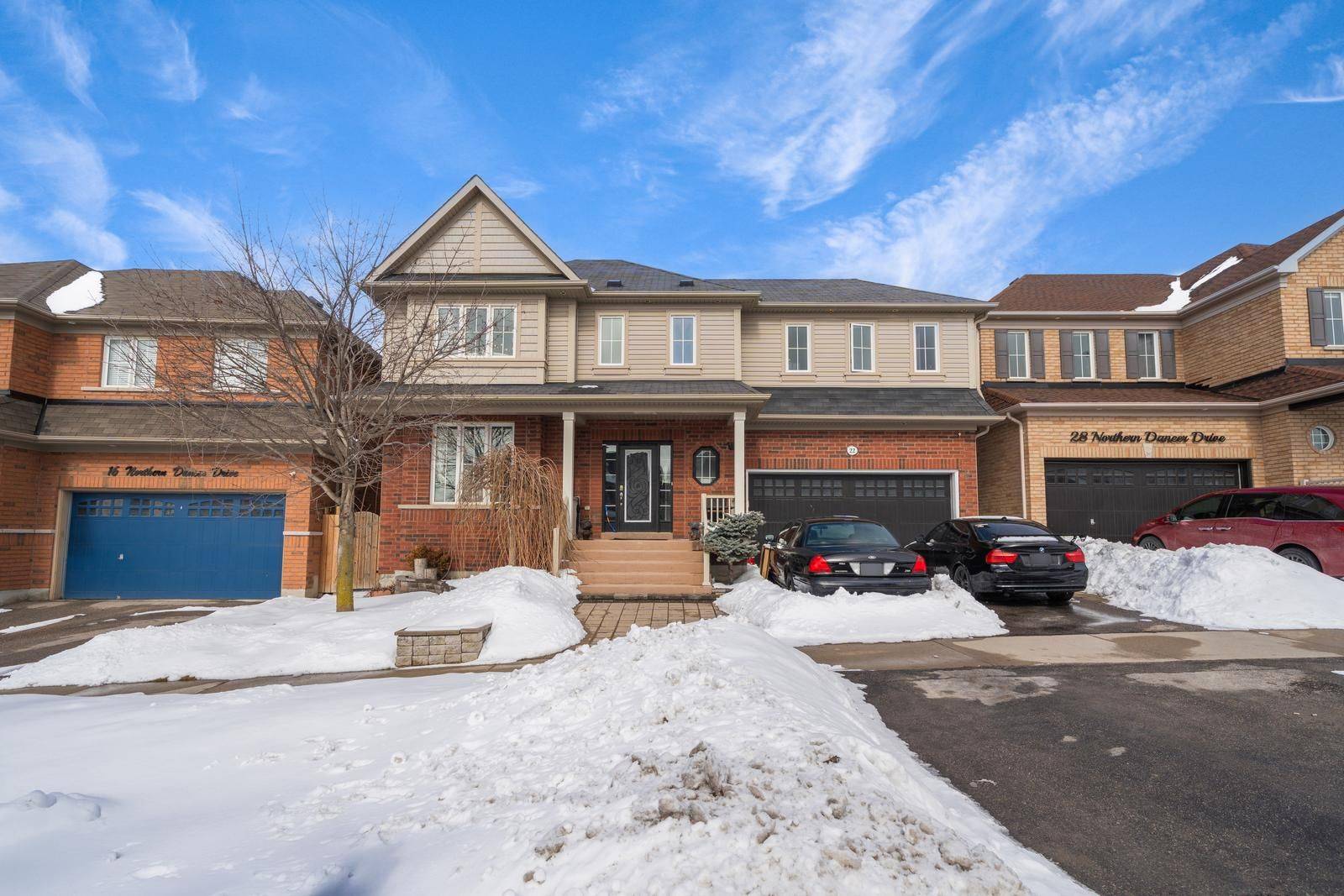 22 Northern Dancer DR, Oshawa, ON L1L 0A9
